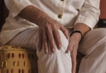 Front view of Joint Glide joint supplement